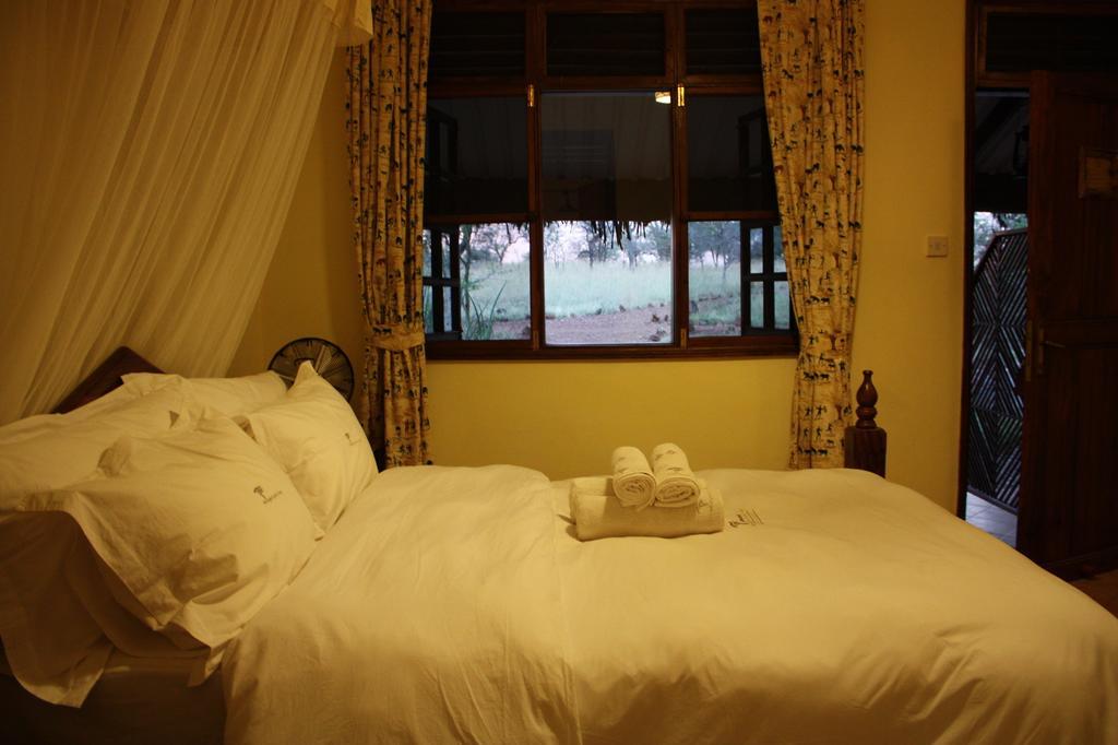 Mbalageti Serengeti Room photo